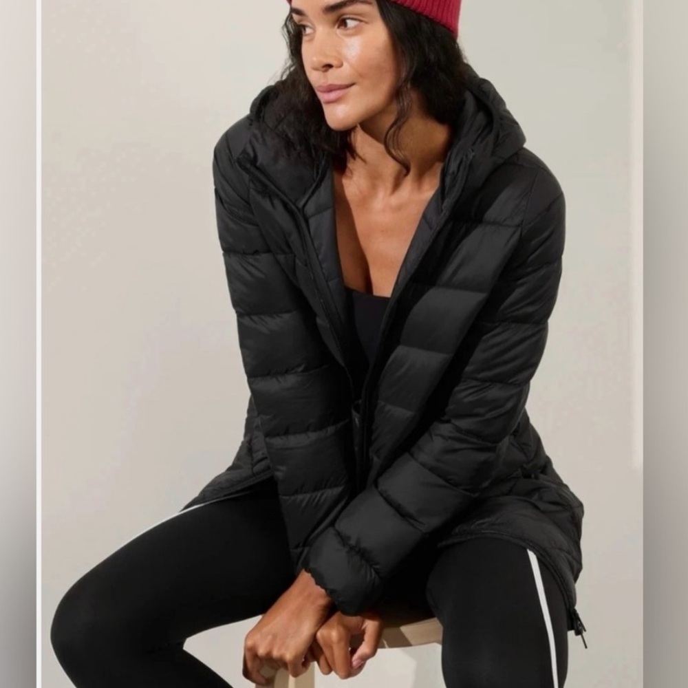 NWT-Athleta Aire Puffer Parka, Size 1X - Picture 4 of 6